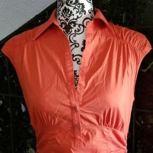 BCBG Cute light weight summer blouse